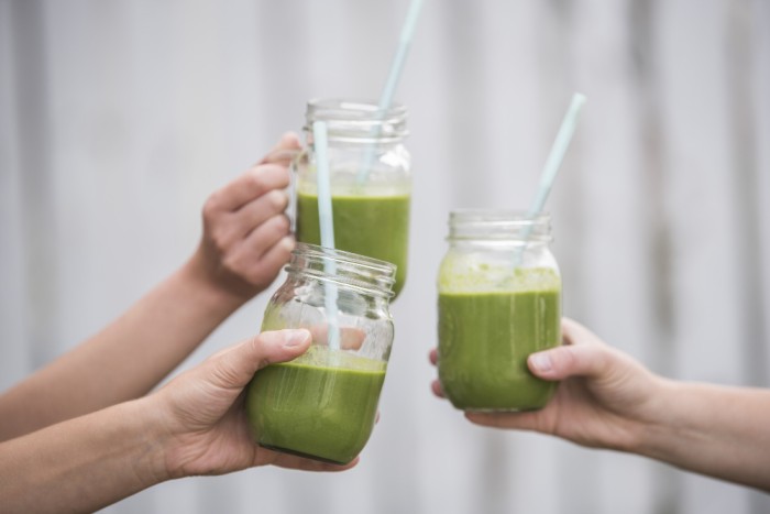 Detox juice dengan campuran kiwi bantu cegah penuaan dini