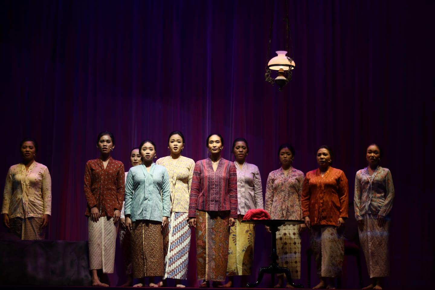 Teater Monolog Inggit