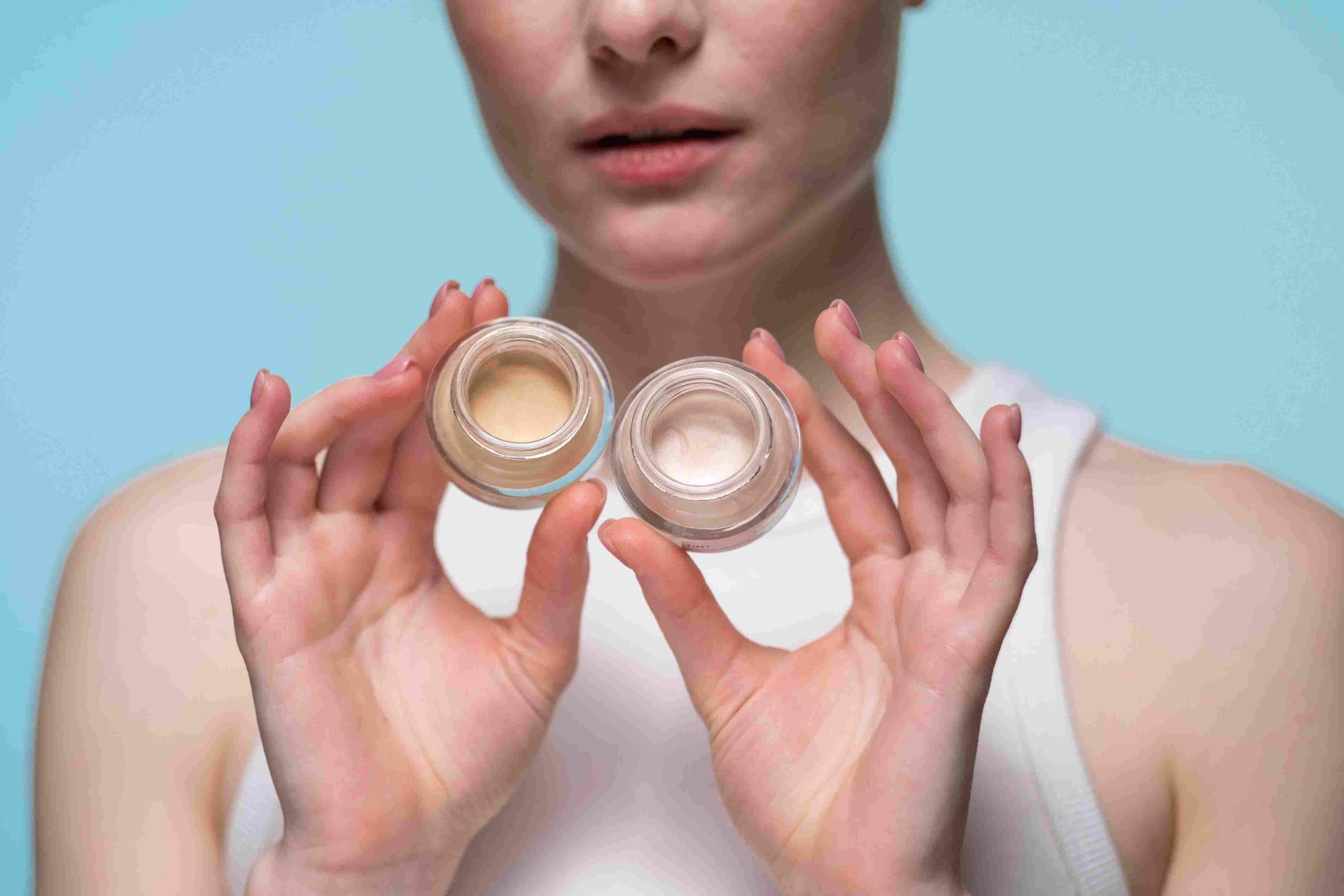 Concealer. Tips make up. Tips make up ke kantor. Make up fresh dan nyaman.