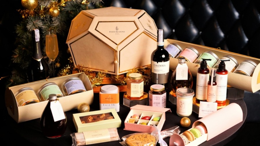 perayaan hari natal dan tahun baru 2023 di four seasons hotel jakarta