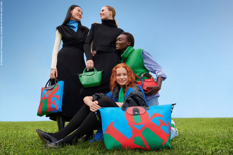 Koleksi Kolaborasi Eksklusif Longchamp x Robert Indiana