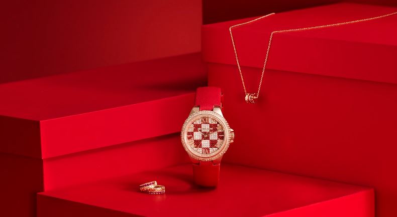 Aksesoris yang elegan dan timeless