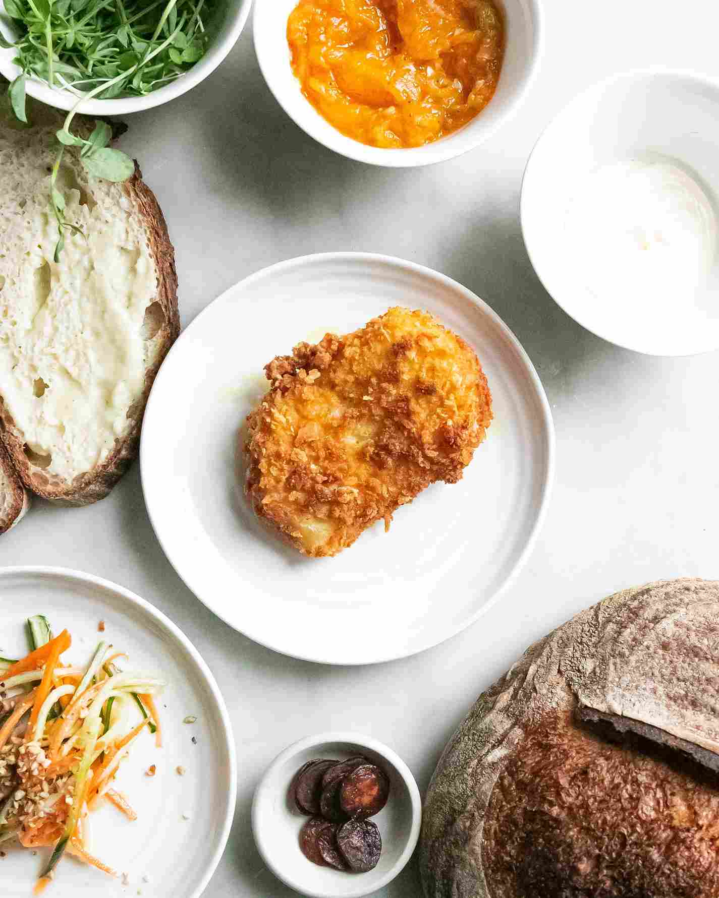 Roti pisang goreng. Roti goreng. Roti pisang. Resep roti pisang. Banana bread.