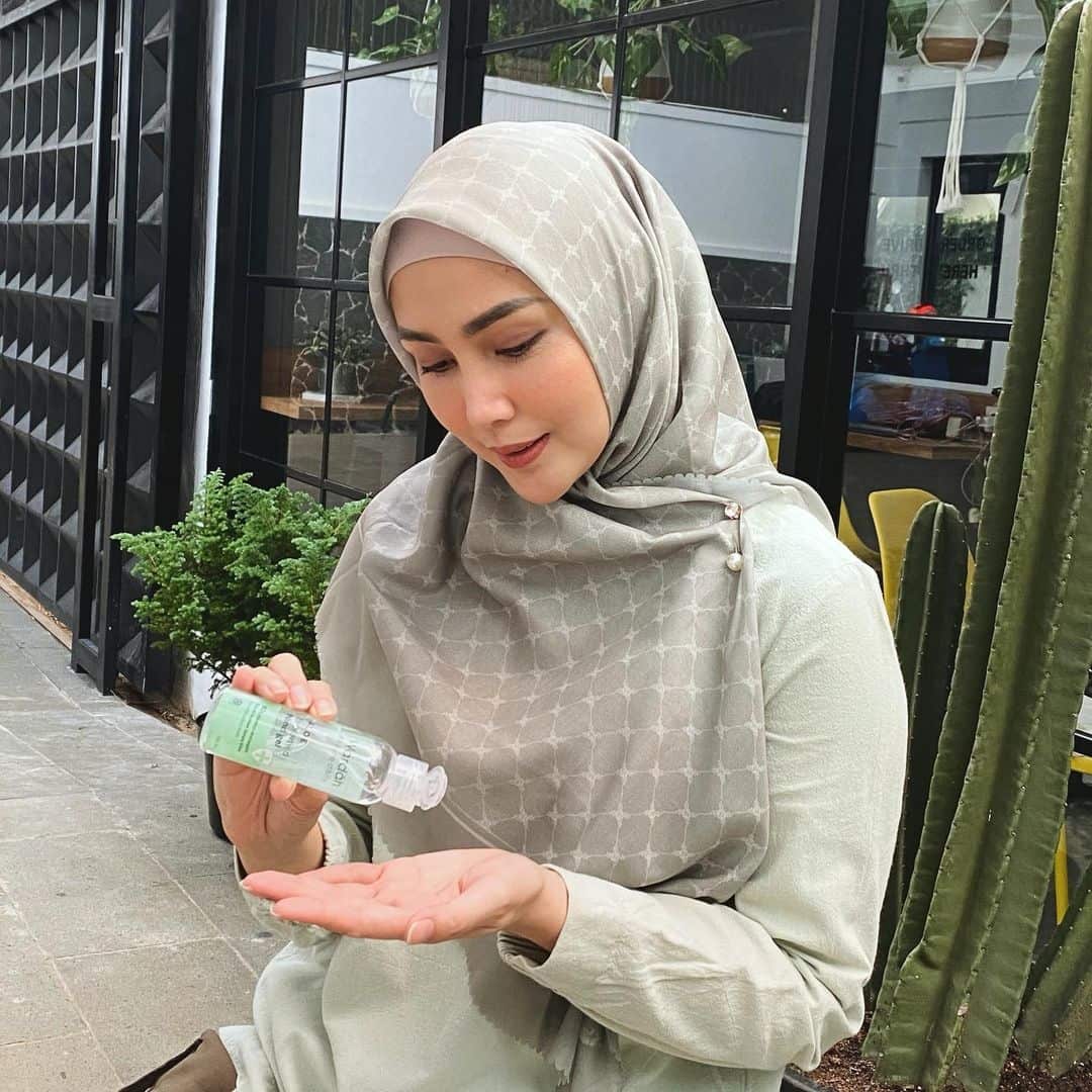 tutorial hijab segi empat