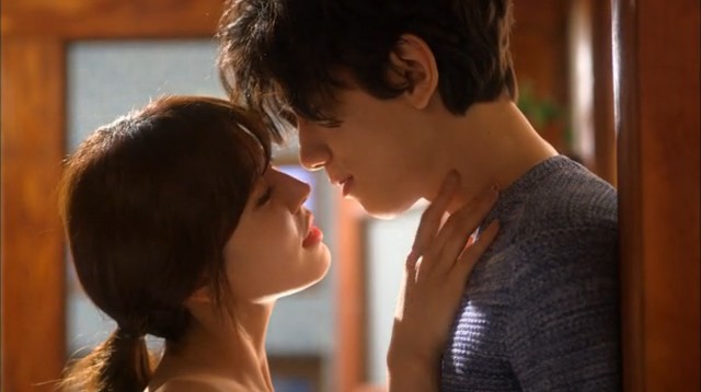 ciuman drama korea paling romantis
