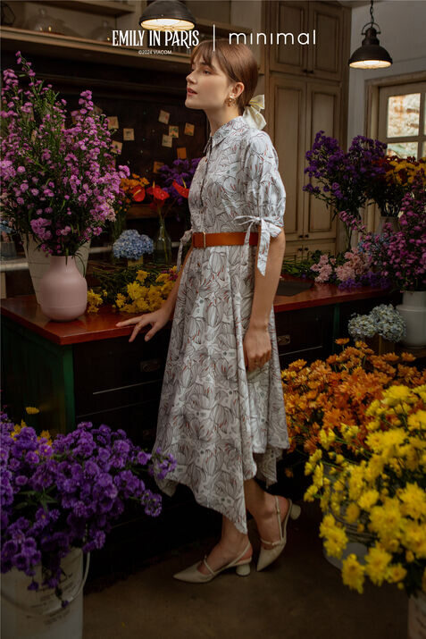 Emily In Paris, Minimal, Parisian Chic, Effortless, Elegant