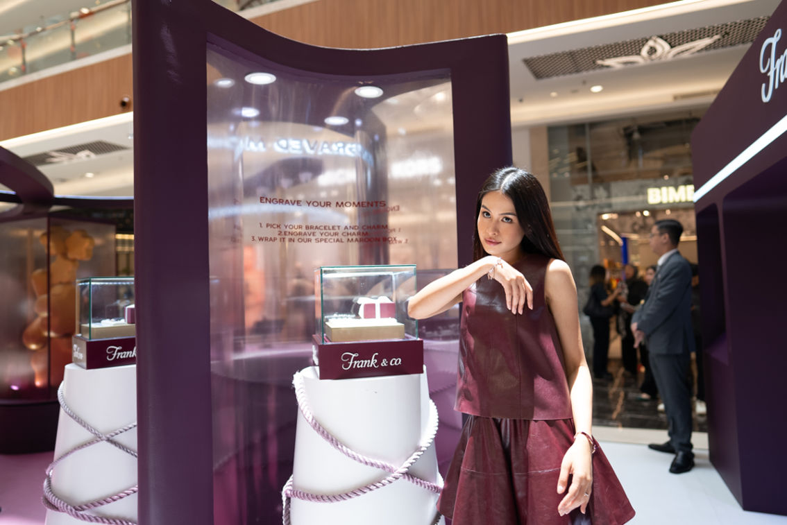 Frank & co., Maudy Ayunda, See The Light: Engraved Moments