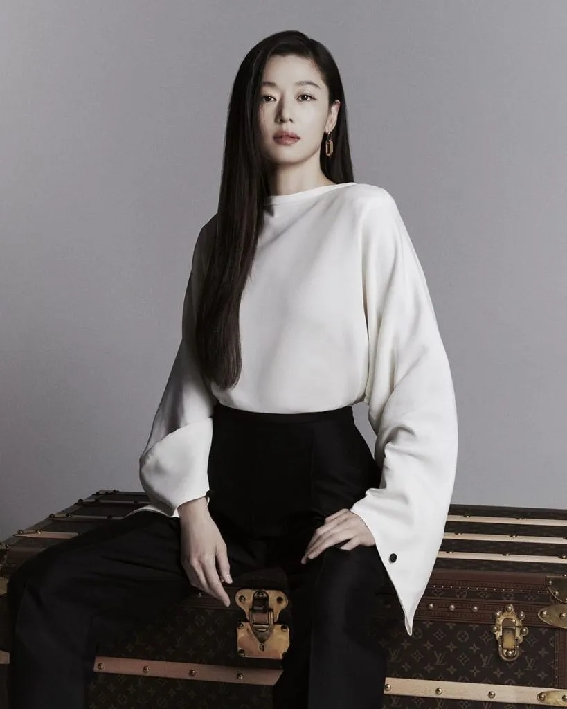 Jun Ji Hyun jadi House Ambassador Louis Vuitton