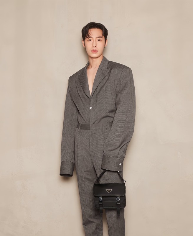 Deretan Artis Korea yang Jadi Brand Ambassador Prada