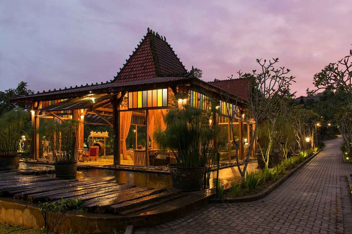 honeymoon, bulan madu, menikah, Bandung, Lembang, romantis, hotel, resort, cinta, wisata, healing