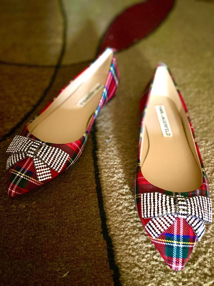 model sepatu wanita untuk jalan jalan