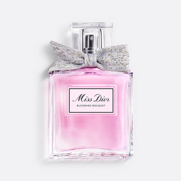 Rekomendasi Parfum Wanita Untuk Kencan