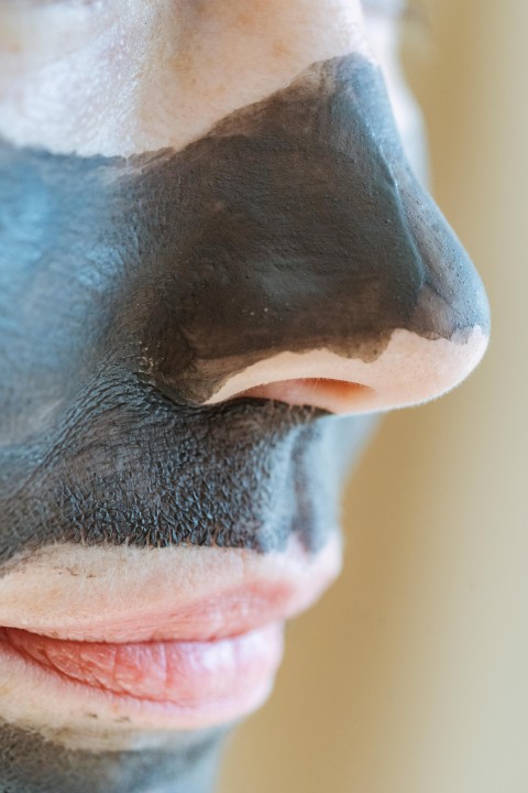 eksfoliasi, komedo, skincare, makeup, bakteri