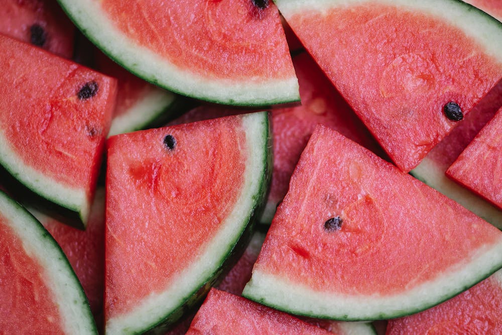 Buah yang Aman untuk Asam Lambung, semangka, melon, pisang, apel, alpukat, pepaya, bluberi