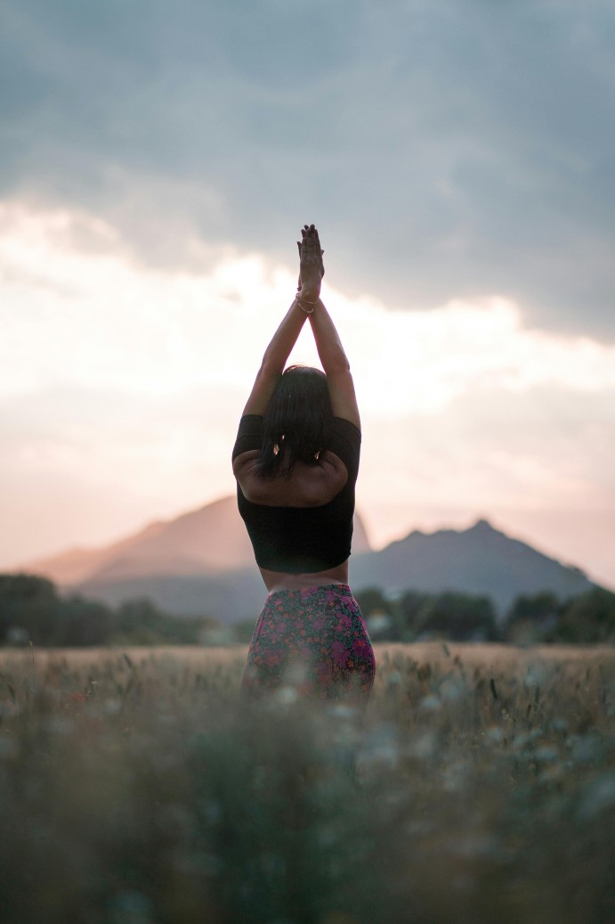 feminine energy yang harus kamu pahami, feminine energy, feminin, sifat wanita