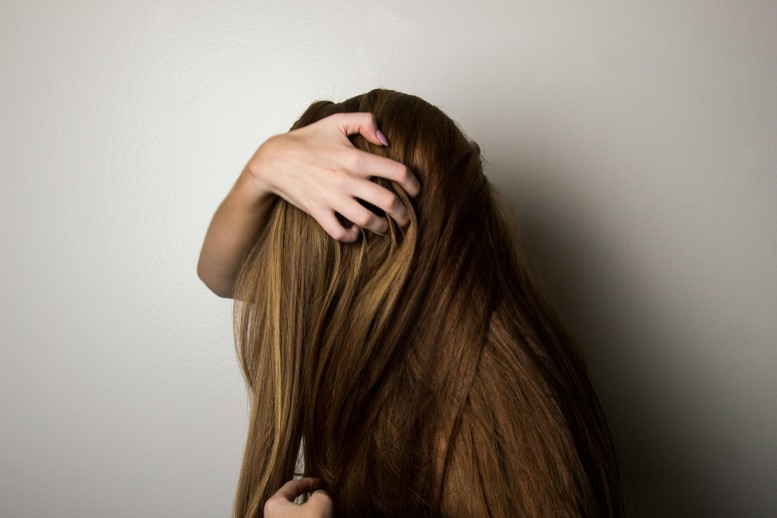 rambut halus, rambut kering, mengatasi rambut kering, cara membuat rambut halus, rambut, hair, soft hair