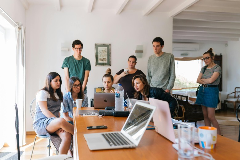 tips menjadi marketing team yang baik, marketing, tim marketing, komunikasi, kerja, bekerja