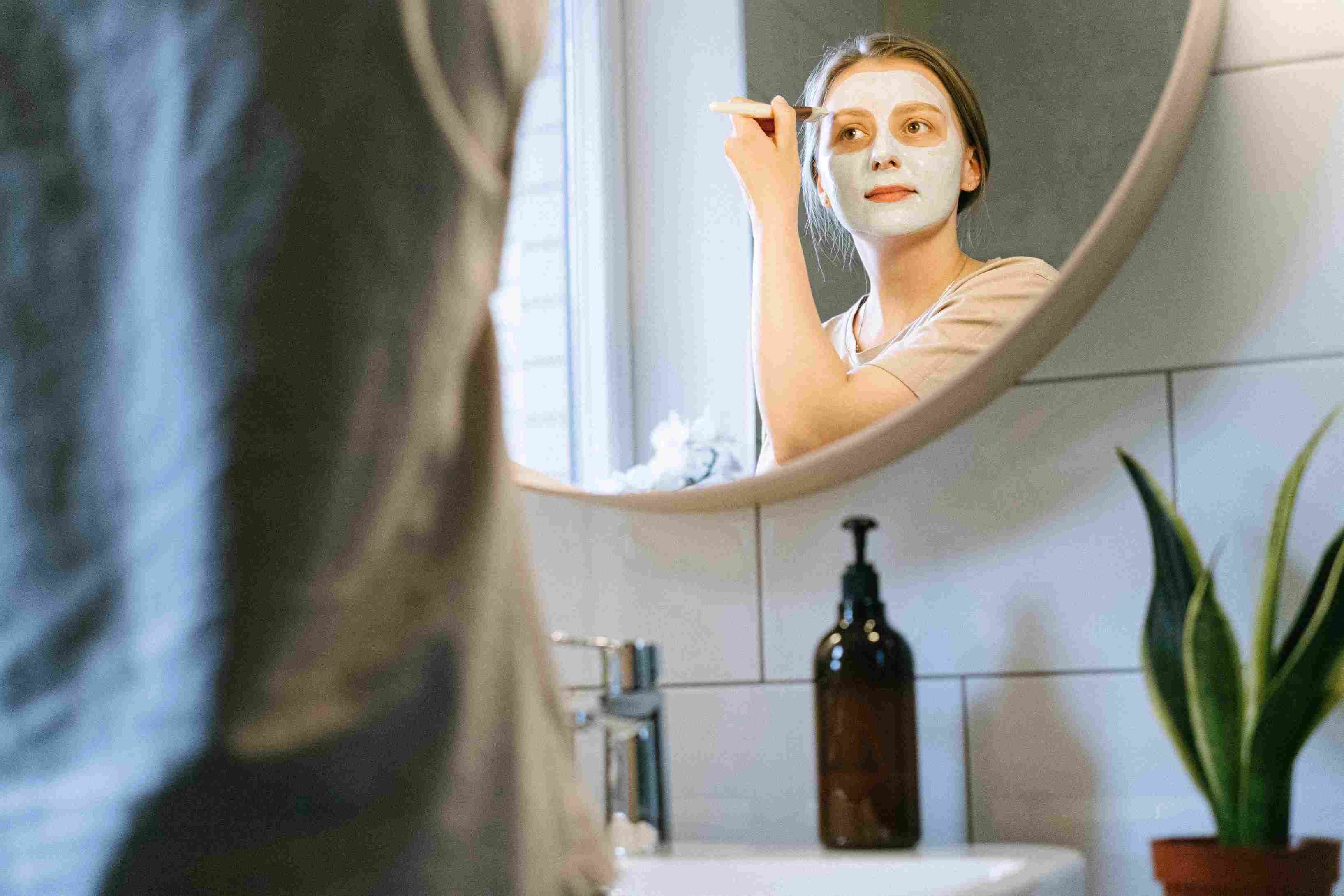 Clay mask. Pori-pori besar. Mengecilkan pori-pori.