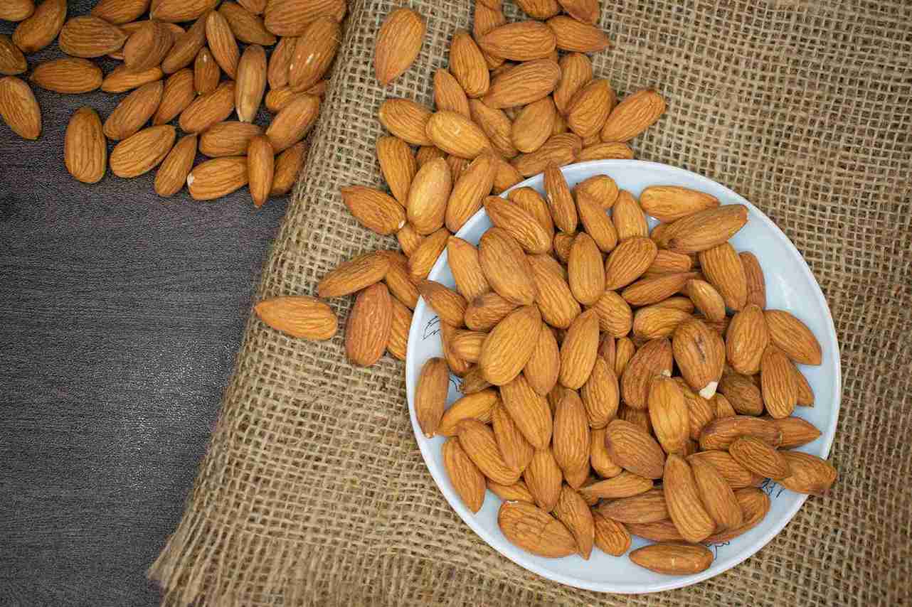 (Kacang-kacangan. Foto: Dok. Kafeel Ahmed/Pexels)