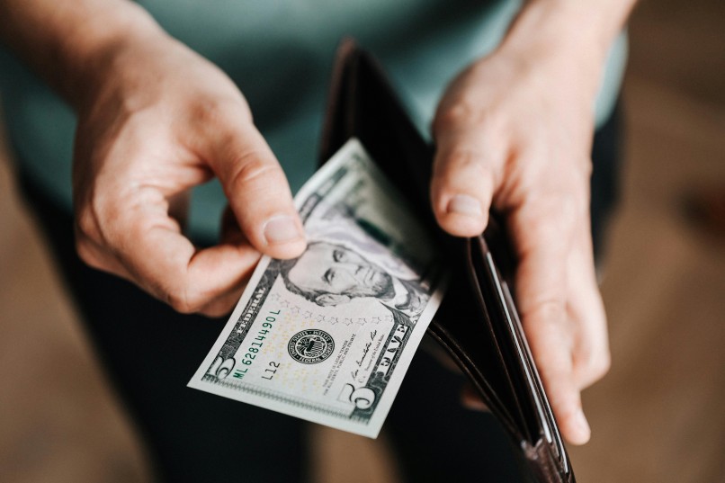 tips mengatur pengeluaran yang tepat, pengeluaran, mengatur pengeluaran, uang