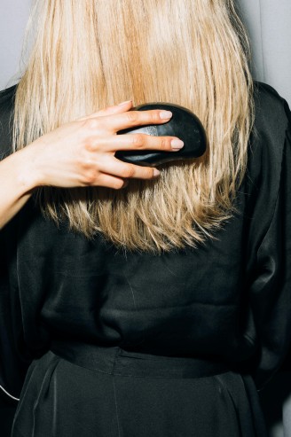 tips agar rambut menjadi lurus dan halus, rambut halus, rambut lurus, cara meluruskan rambut, cara menghaluskan rambut