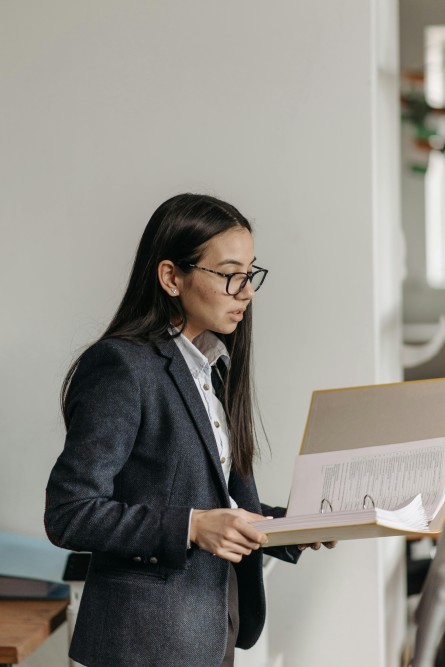 manfaat side hustle, generasi Z, side hustle, finansial, percaya diri, bisnis