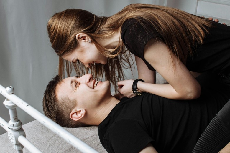 tanda mendapatkan pasangan yang tepat, pasangan yang tepat, pasangan, couple
