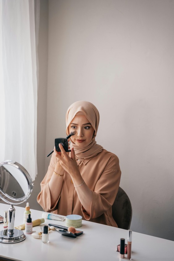 tips menggunakan concealer untuk pemula, tips menggunakan concealer, concealer