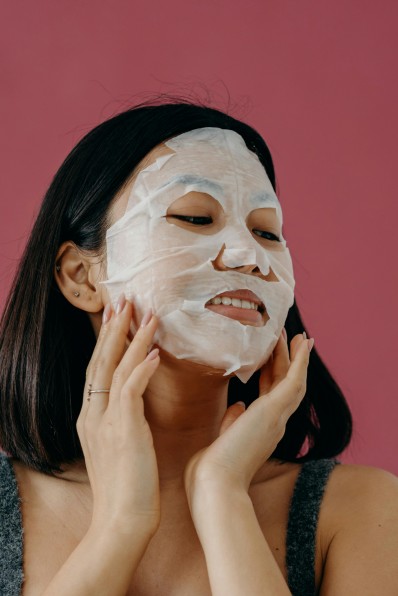 kandungan sheet mask yang dapat tumbuh jerawat, tumbuh jerawat, sheet mask, tips memilih sheet mask