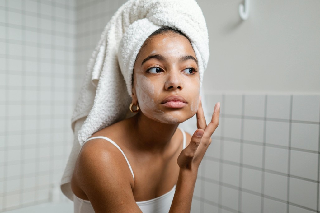 glowing, skincare, skincare routine, toner, skincare yang tidak boleh dilewati, rutinitas skincare