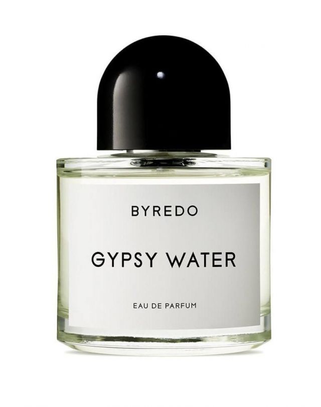 rekomendasi parfum wanita tahan lama