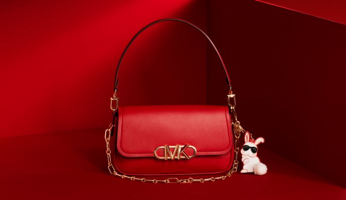 Shoulder bag yang elegan dan fashionable