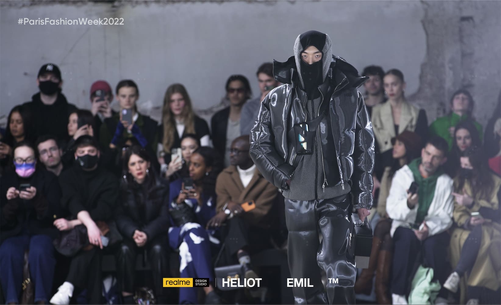 realme heliot emil paris fashion week