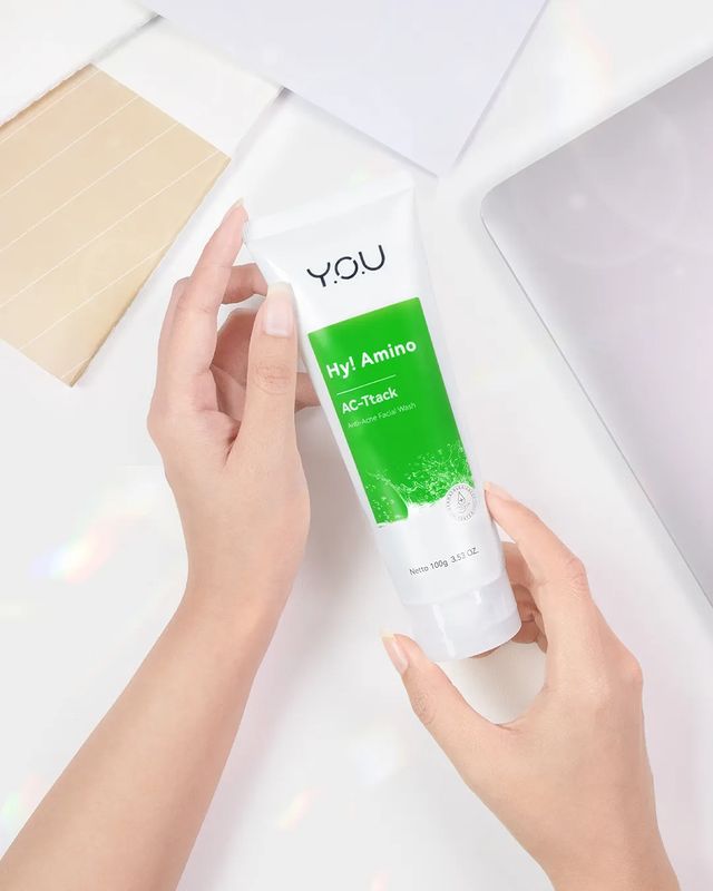 rekomendasi, facial cleanser untuk menghilangkan bekas jerawat, menghilangkan bekas jerawat