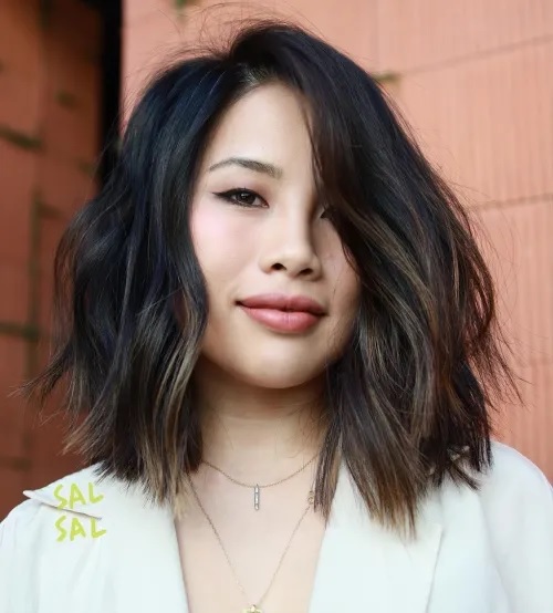Inspirasi Model Rambut Sebahu wanita