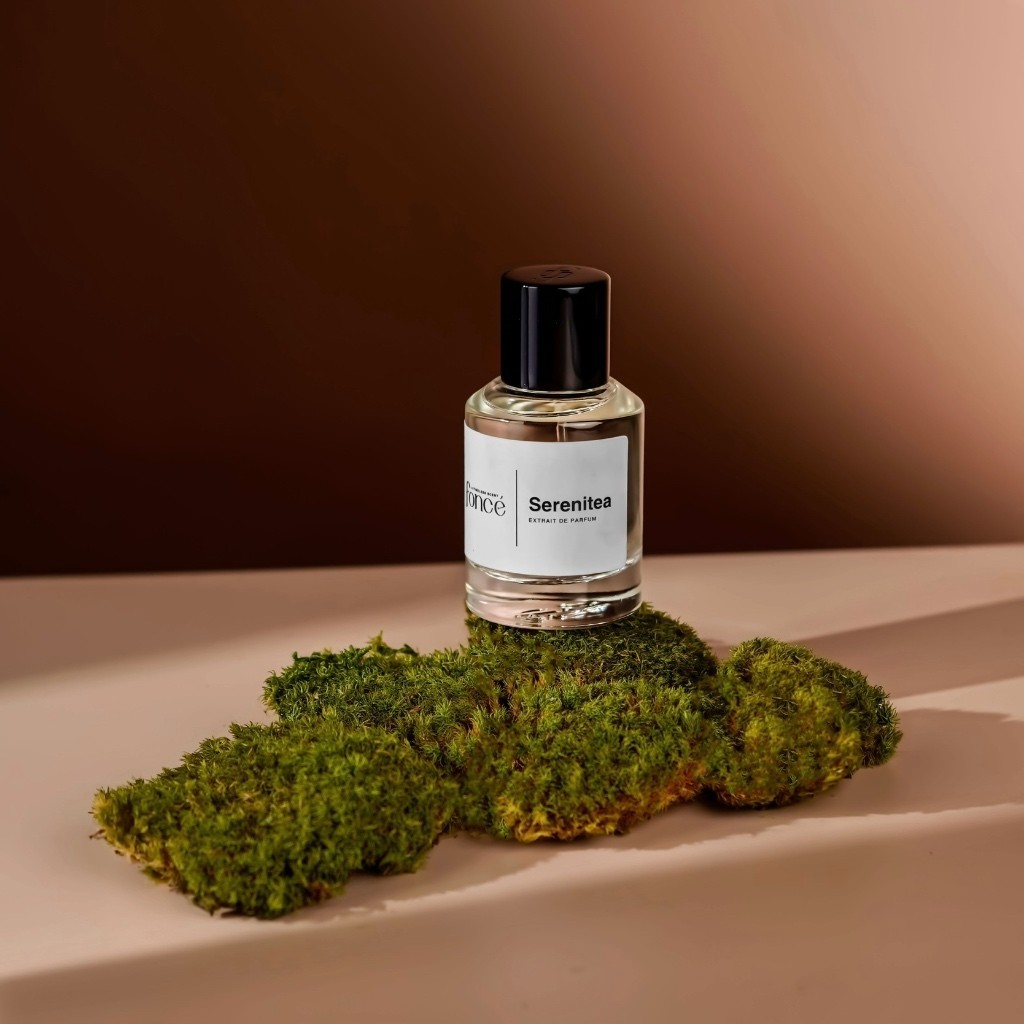 Rekomendasi parfum lokal dengan aroma teh terbaik