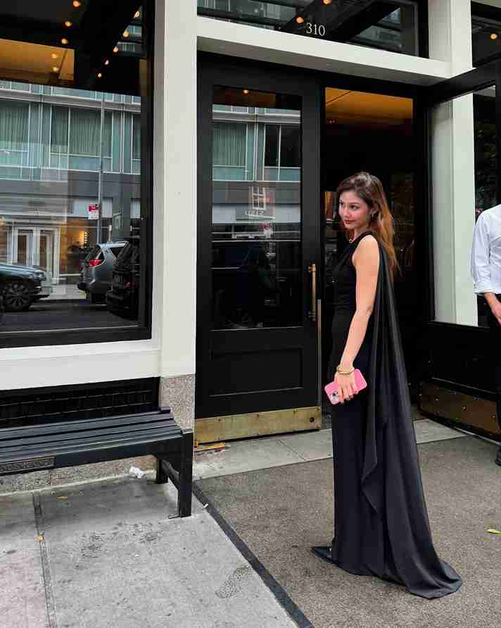 Vanesha Prescilla, Milea, Dilan 1990, inspirasi outfit, Gaya Fashion Vanesha Prescilla