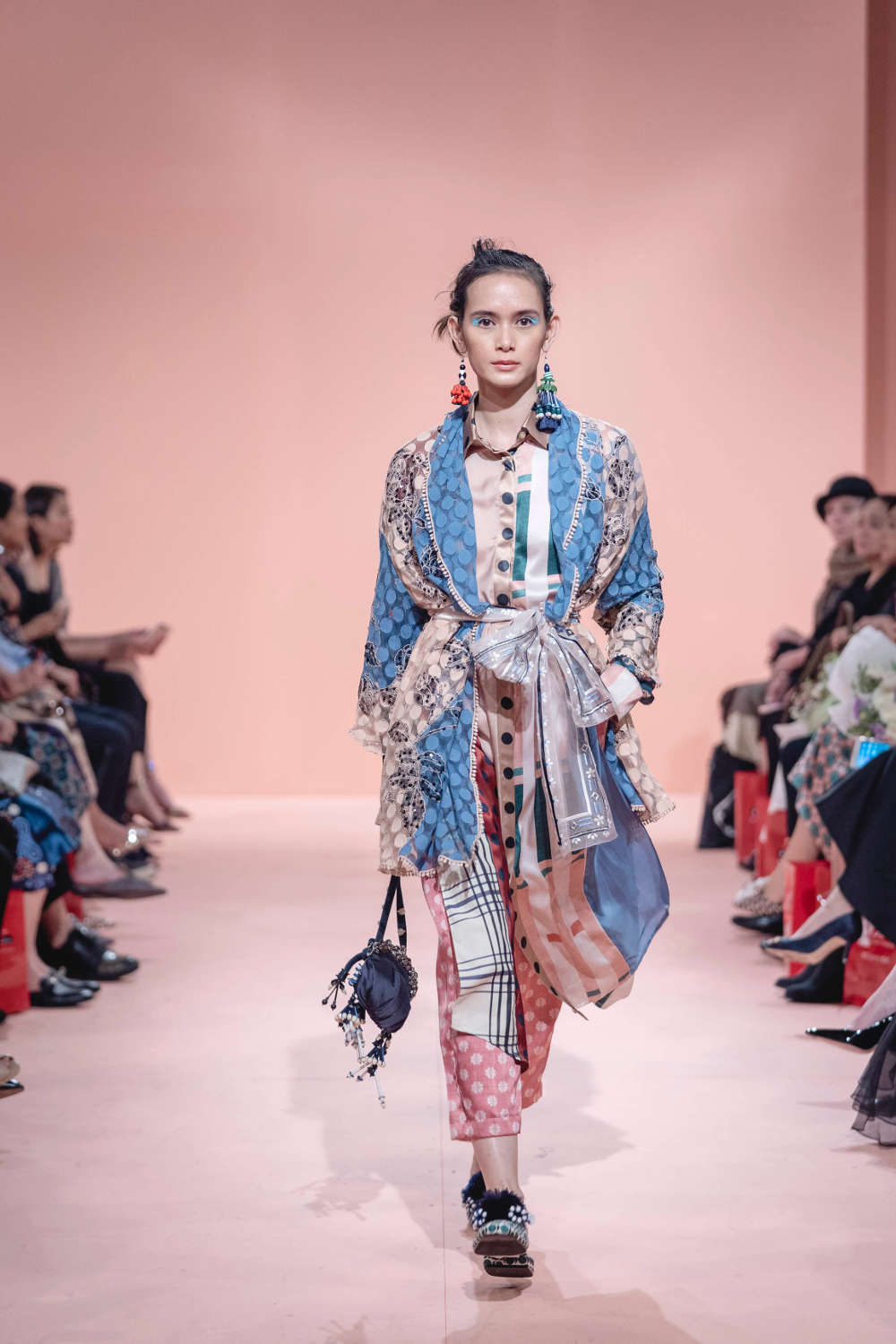 Koleksi spring summer 2019 Biyan Studio 133