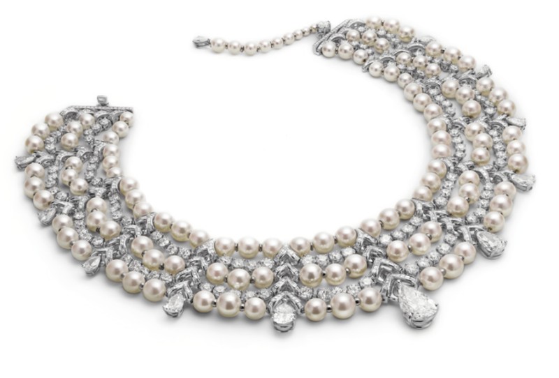 perhiasan bulgari di met gala 2023