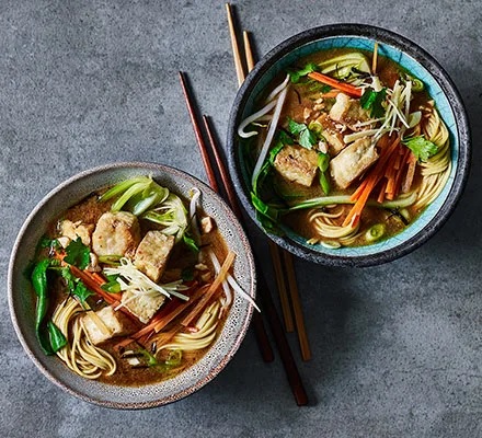 Resep ramen vegetarian mudah untuk memasak di rumah