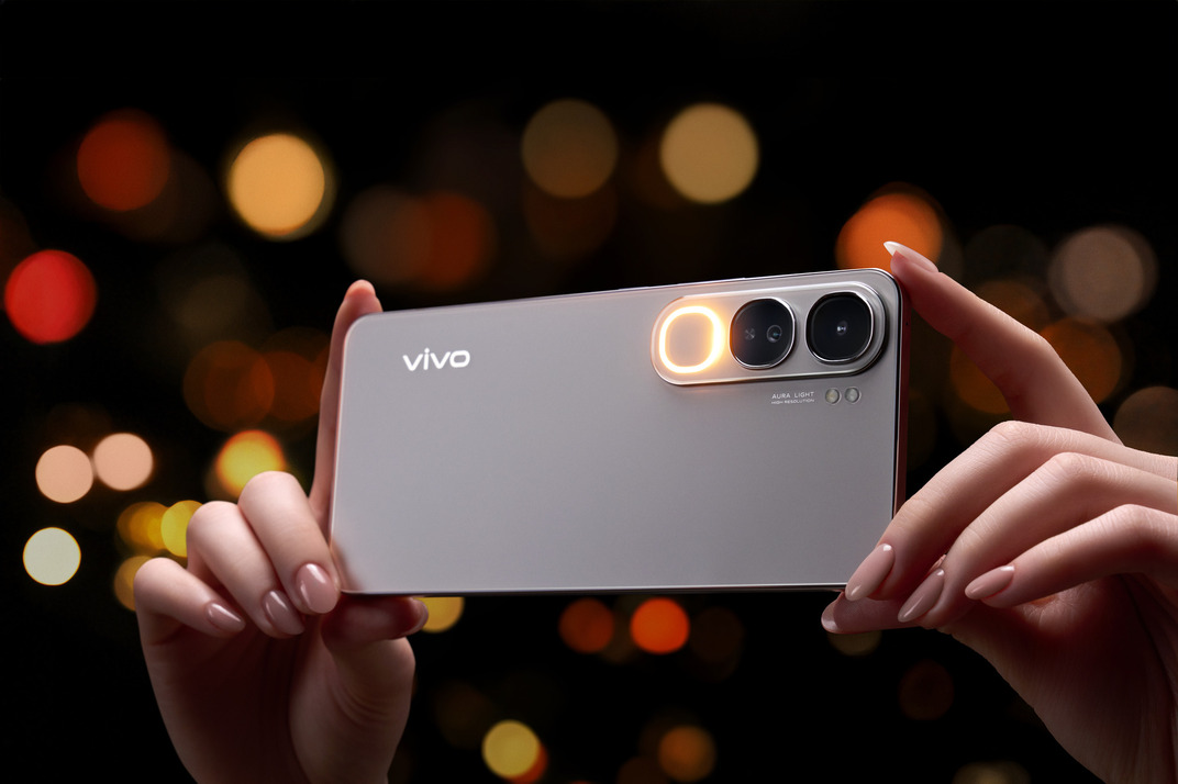 vivo V40 Lite