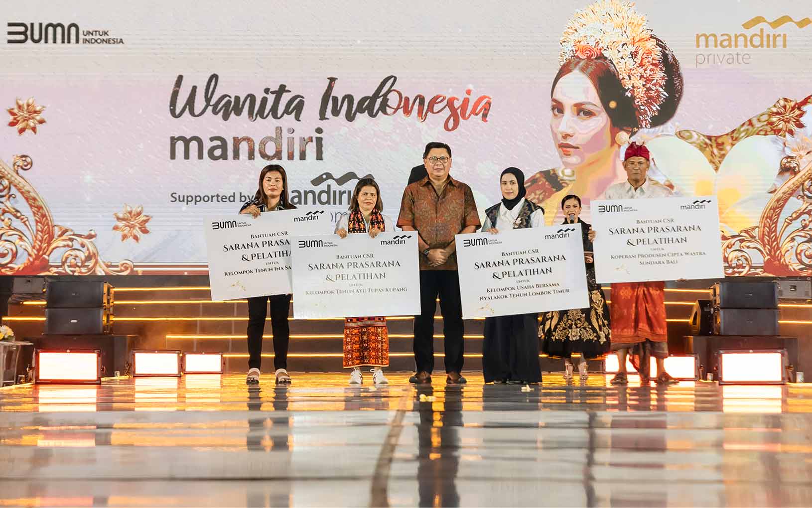 Bank mandiri, tenun, denny wirawan, tradisional, lokal, kain lokal, umkm