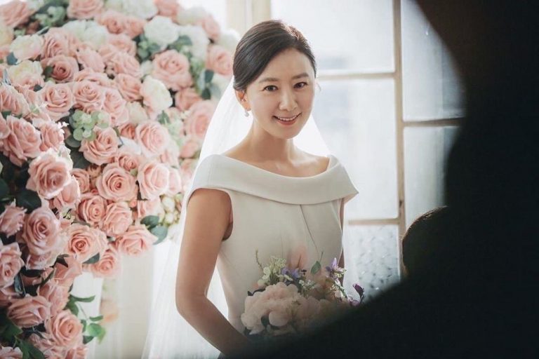 Gaun pernikahan dari drama Korea