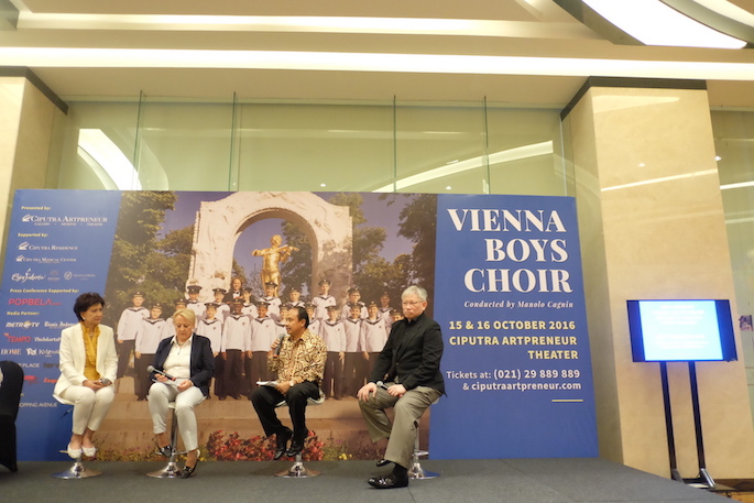 Pertama Kalinya Vienna Boys Choir Hadir di Indonesia