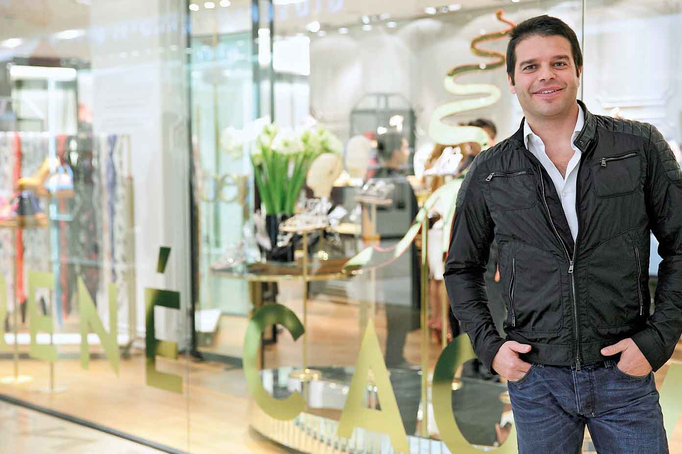 Creative Director Rene Caovilla Ungkap Rahasia Kesuksesannya