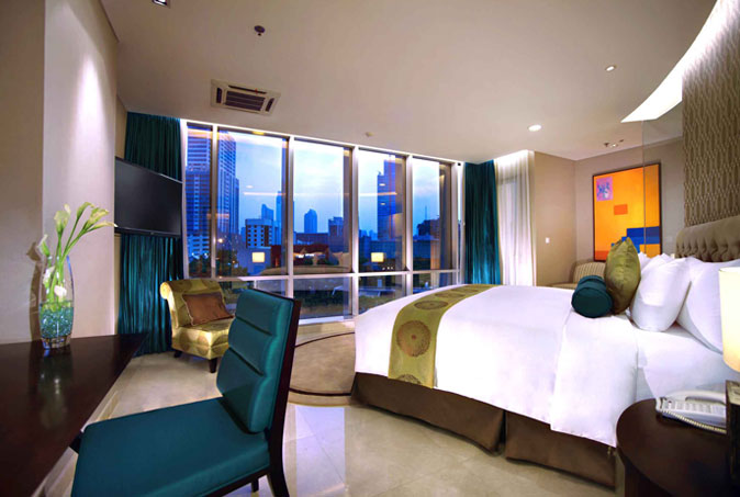 Hotel dengan Kenyamanan Rumah di The Grove Suites