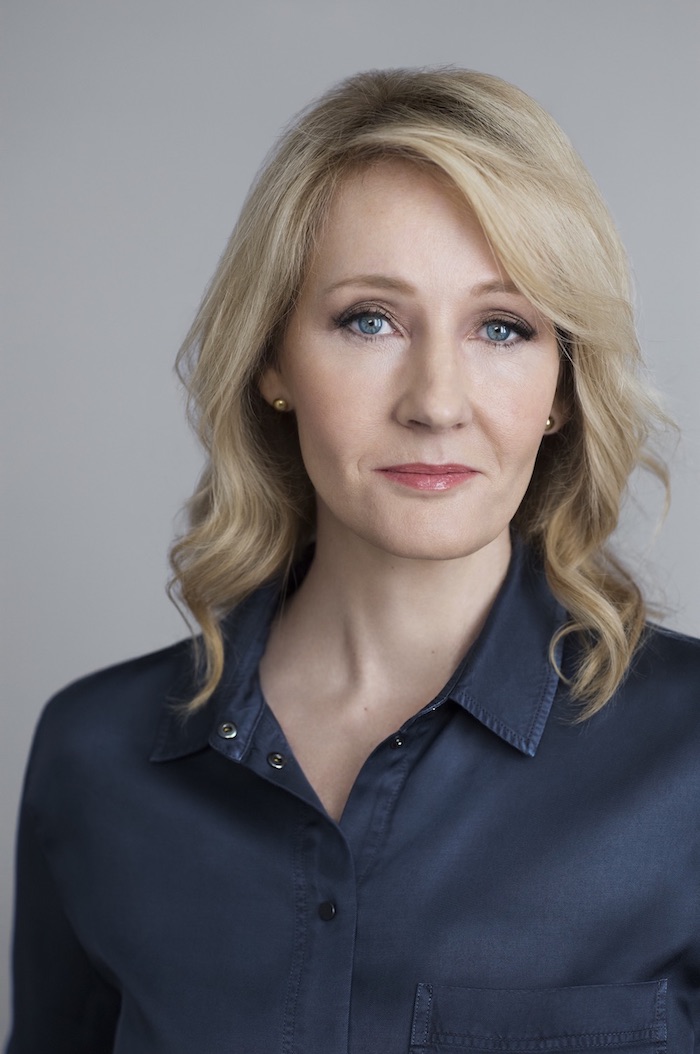 J.K. Rowling Akan Terbitkan 2 Novel Baru