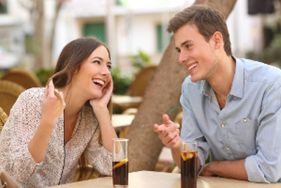 5 Hal yang Tak Boleh Dilakukan Saat Flirting