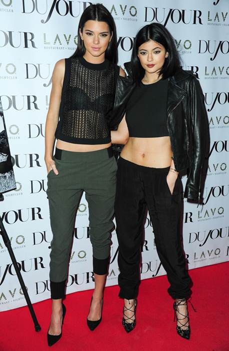 Kendall dan Kylie Jenner untuk Topshop