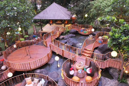 Keindahan Alam di JimBARan Outdoor Lounge